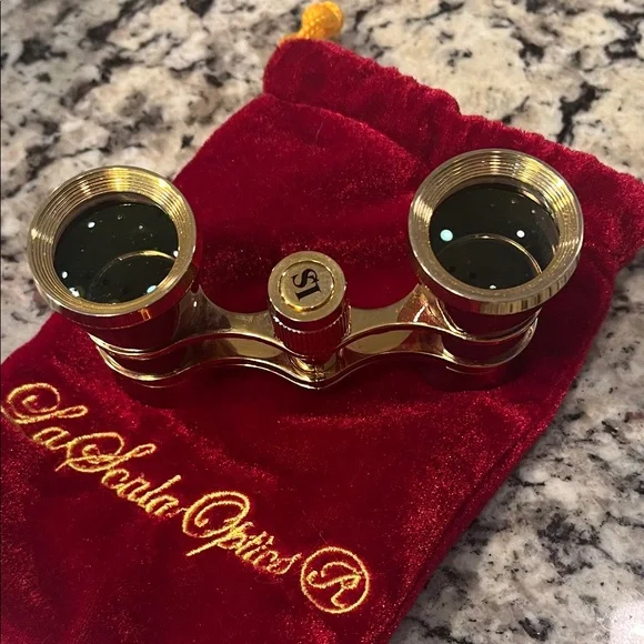 Elegant Red and Gold Opera Glasses - Picture 3 of 4